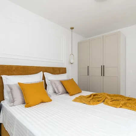 Ag Apartment Podstrana