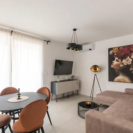 Ag ポドストラナ