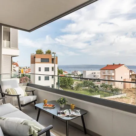 Ag * ポドストラナ